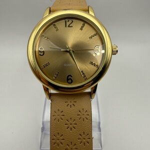 Vintage Gold-tone Ladies Swiss BWC Watch Floral Brown Leather Band (New Battery)